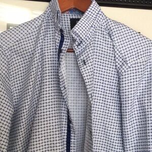 Ellie & Allen long sleeved checkered shirts in blue white size in L